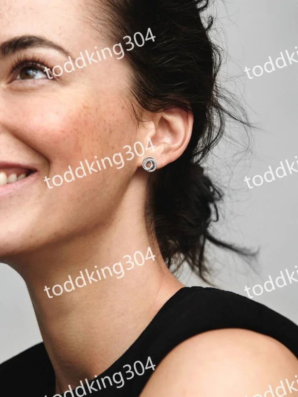 Family Always Encircled Stud Earrings